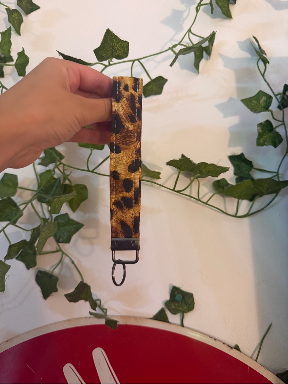 Leopard Print Wristlet Keychain - Brown